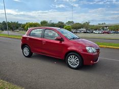 Toyota ETIOS XLS 1.5 16V Mec. 2014/2015 AUTO NÍVEL VEÍCULOS SANTA CRUZ DO SUL / Carros no Vale