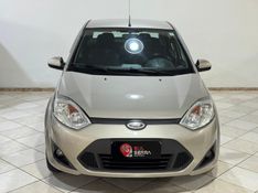 FORD FIESTA 1.6 MPI SEDAN 8V 2013/2014 SUL SERRA MOTORS CAXIAS DO SUL / Carros no Vale