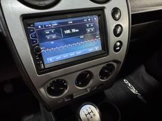 FORD FIESTA 1.6 MPI SEDAN 8V 2013/2014 SUL SERRA MOTORS CAXIAS DO SUL / Carros no Vale