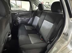 FORD FIESTA 1.6 MPI SEDAN 8V 2013/2014 SUL SERRA MOTORS CAXIAS DO SUL / Carros no Vale