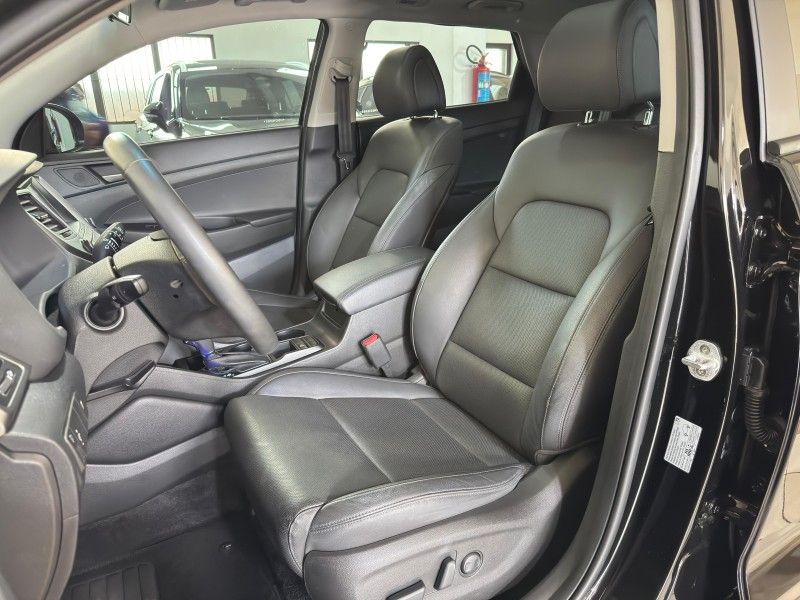 HYUNDAI TUCSON 1.6 GLS TURBO 2021/2022 SUL SERRA MOTORS CAXIAS DO SUL / Carros no Vale