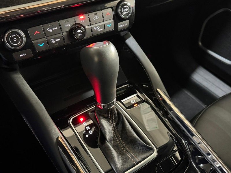 JEEP COMMANDER 1.3 LIMITED T270 16V 4X2 TURBO 2023/2023 SUL SERRA MOTORS CAXIAS DO SUL / Carros no Vale