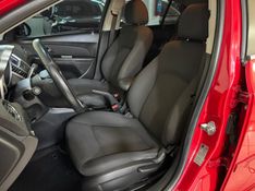 CHEVROLET CRUZE 1.8 LT 16V 2013/2014 SUL SERRA MOTORS CAXIAS DO SUL / Carros no Vale