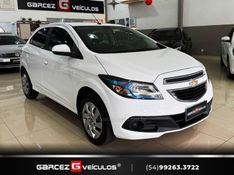 CHEVROLET ONIX 1.4 MPFI LT 8V 2015/2016 GARCEZ VEÍCULOS BENTO GONÇALVES / Carros no Vale