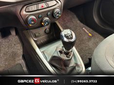 CHEVROLET ONIX 1.4 MPFI LT 8V 2015/2016 GARCEZ VEÍCULOS BENTO GONÇALVES / Carros no Vale