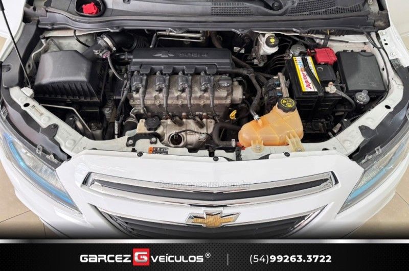 CHEVROLET ONIX 1.4 MPFI LT 8V 2015/2016 GARCEZ VEÍCULOS BENTO GONÇALVES / Carros no Vale