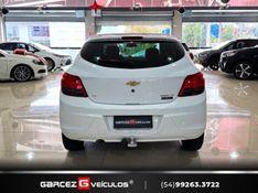 CHEVROLET ONIX 1.4 MPFI LT 8V 2015/2016 GARCEZ VEÍCULOS BENTO GONÇALVES / Carros no Vale