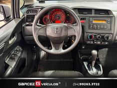 HONDA FIT 1.5 LX 16V 2015/2015 GARCEZ VEÍCULOS BENTO GONÇALVES / Carros no Vale