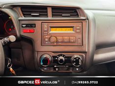 HONDA FIT 1.5 LX 16V 2015/2015 GARCEZ VEÍCULOS BENTO GONÇALVES / Carros no Vale