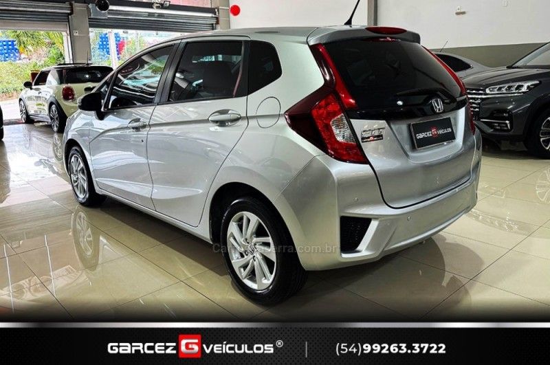 HONDA FIT 1.5 LX 16V 2015/2015 GARCEZ VEÍCULOS BENTO GONÇALVES / Carros no Vale