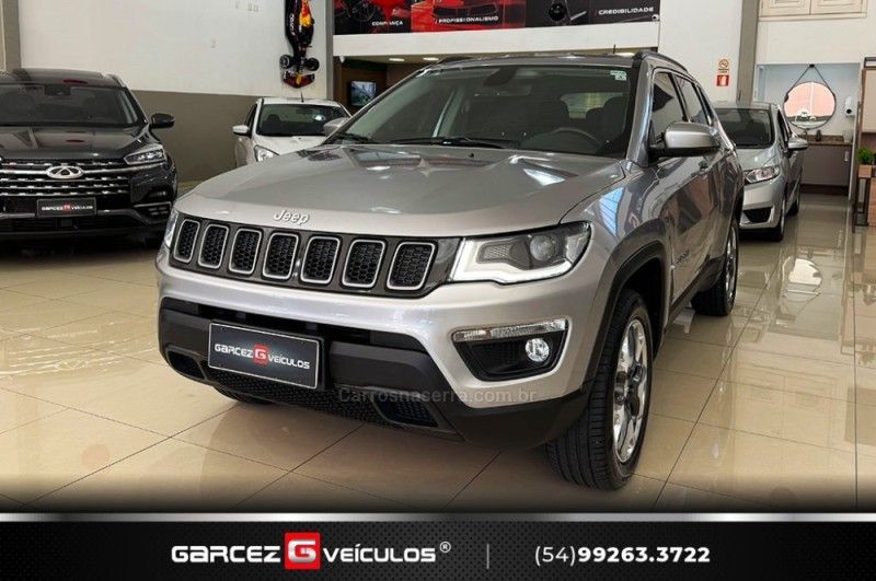 JEEP COMPASS 2.0 16V LONGITUDE 4X4 2020/2020 GARCEZ VEÍCULOS BENTO GONÇALVES / Carros no Vale