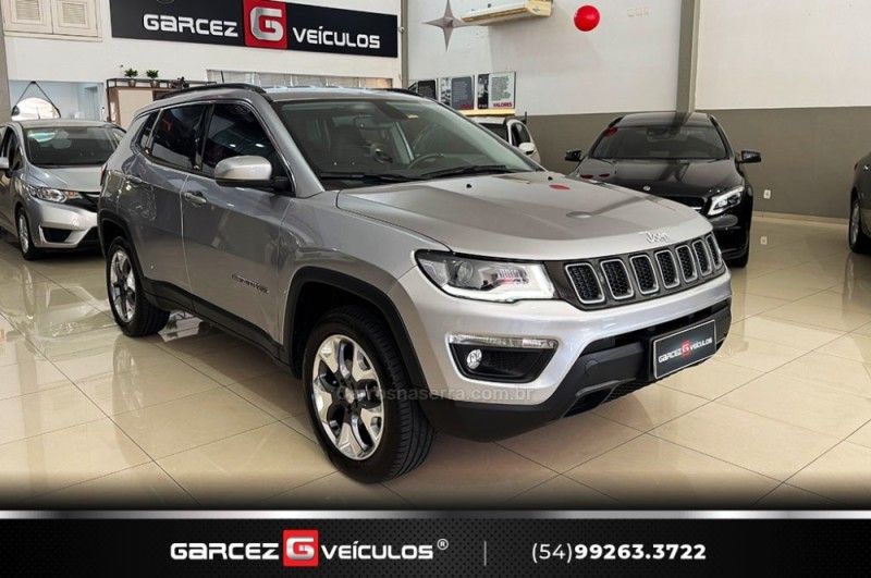 JEEP COMPASS 2.0 16V LONGITUDE 4X4 2020/2020 GARCEZ VEÍCULOS BENTO GONÇALVES / Carros no Vale