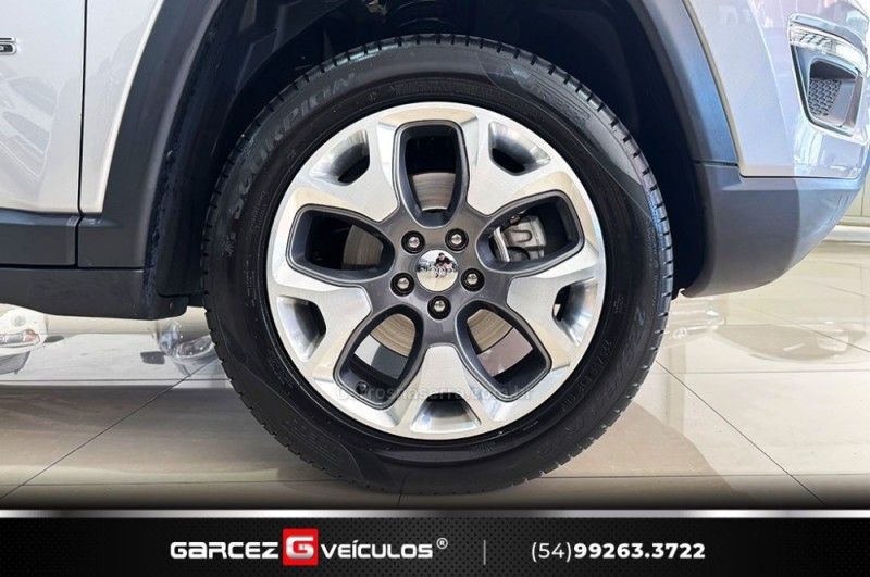 JEEP COMPASS 2.0 16V LONGITUDE 4X4 2020/2020 GARCEZ VEÍCULOS BENTO GONÇALVES / Carros no Vale
