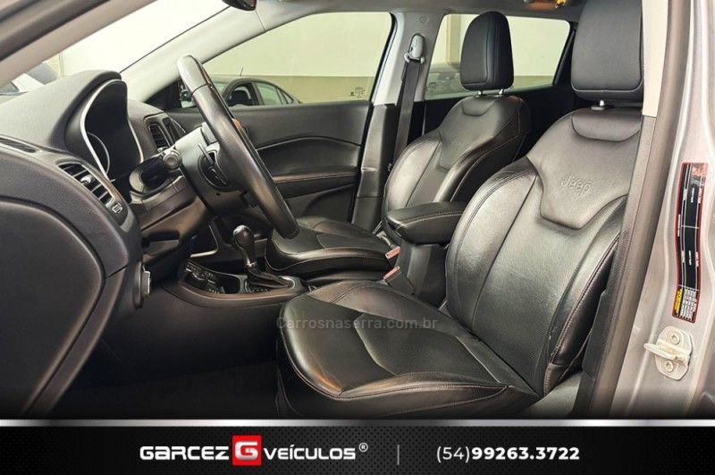 JEEP COMPASS 2.0 16V LONGITUDE 4X4 2020/2020 GARCEZ VEÍCULOS BENTO GONÇALVES / Carros no Vale