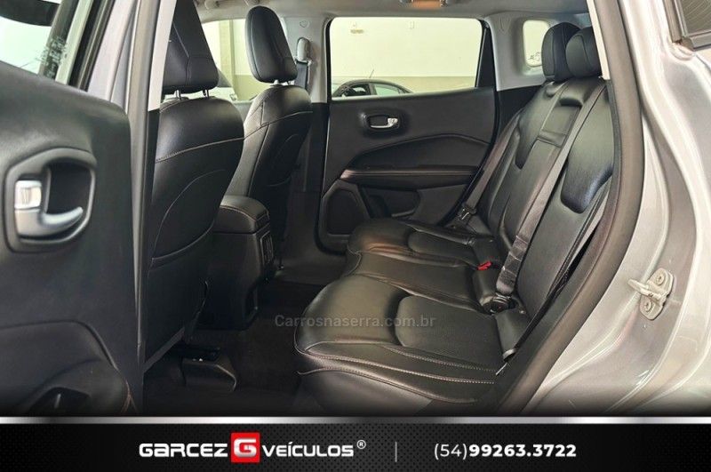 JEEP COMPASS 2.0 16V LONGITUDE 4X4 2020/2020 GARCEZ VEÍCULOS BENTO GONÇALVES / Carros no Vale