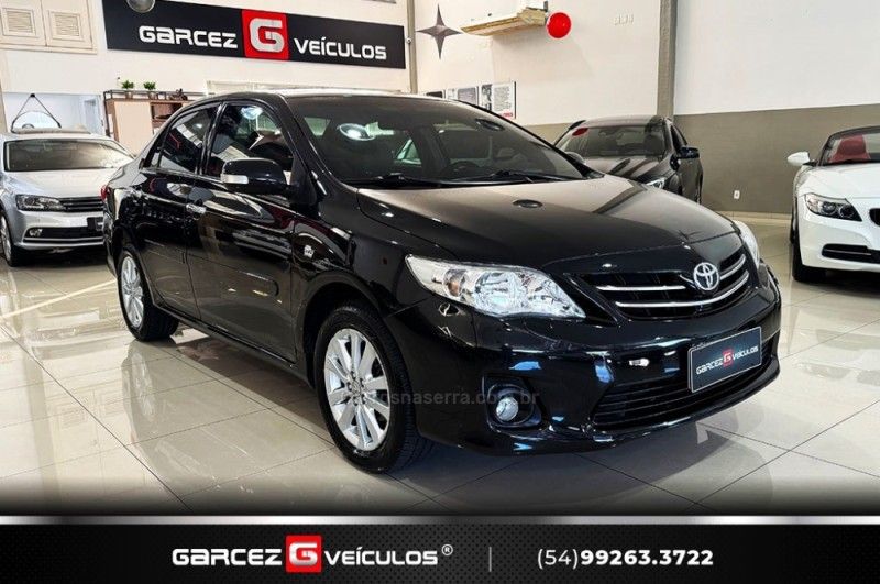 TOYOTA COROLLA 2.0 ALTIS 16V 2012/2013 GARCEZ VEÍCULOS BENTO GONÇALVES / Carros no Vale
