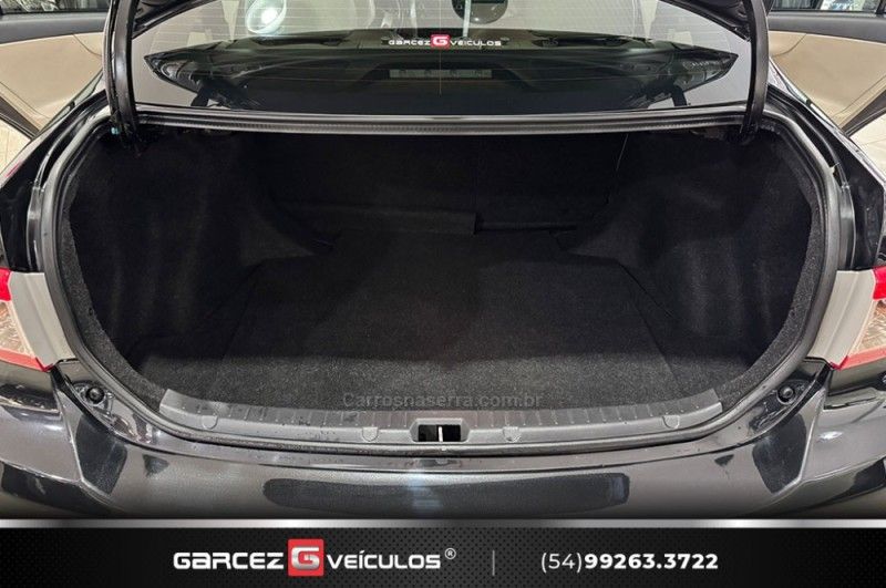 TOYOTA COROLLA 2.0 ALTIS 16V 2012/2013 GARCEZ VEÍCULOS BENTO GONÇALVES / Carros no Vale