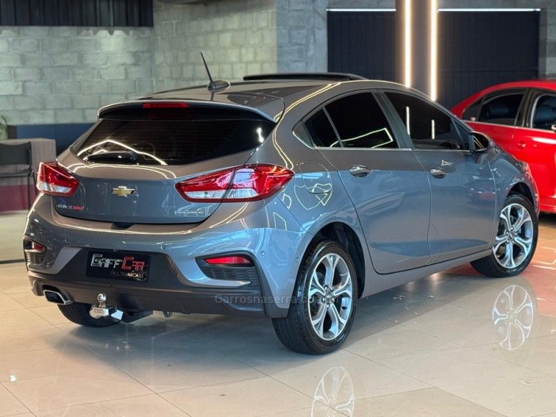 CHEVROLET CRUZE 1.4 TURBO PREMIER II SPORT HATCH 16V 2019/2020 GRIFFCAR MULTIMARCAS DOIS IRMÃOS / Carros no Vale