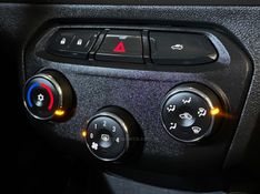 CHEVROLET PRISMA 1.4 MPFI LTZ 8V 2018/2019 GRIFFCAR MULTIMARCAS DOIS IRMÃOS / Carros no Vale