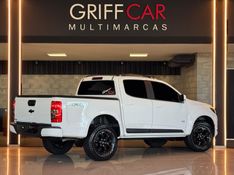 CHEVROLET S10 2.8 LS 4X4 CD 16V TURBO 2017/2018 GRIFFCAR MULTIMARCAS DOIS IRMÃOS / Carros no Vale