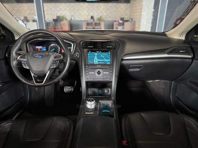FORD FUSION 2.0 TITANIUM AWD 16V 2017/2017 GRIFFCAR MULTIMARCAS DOIS IRMÃOS / Carros no Vale FORD FUSION 2.0 TITANIUM AWD 16V 2017/2017 GRIFFCAR MULTIMARCAS DOIS IRMÃOS / Carros no Vale