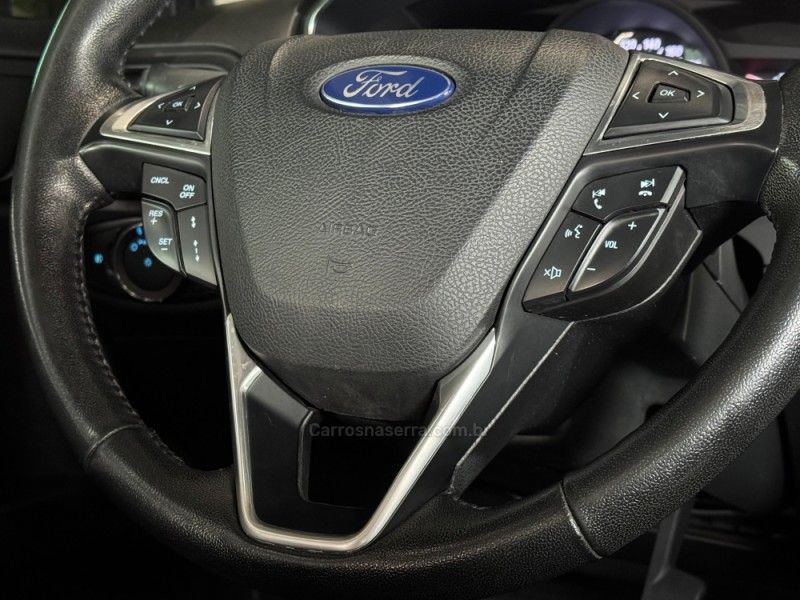 FORD FUSION 2.0 TITANIUM AWD 16V 2017/2017 GRIFFCAR MULTIMARCAS DOIS IRMÃOS / Carros no Vale FORD FUSION 2.0 TITANIUM AWD 16V 2017/2017 GRIFFCAR MULTIMARCAS DOIS IRMÃOS / Carros no Vale