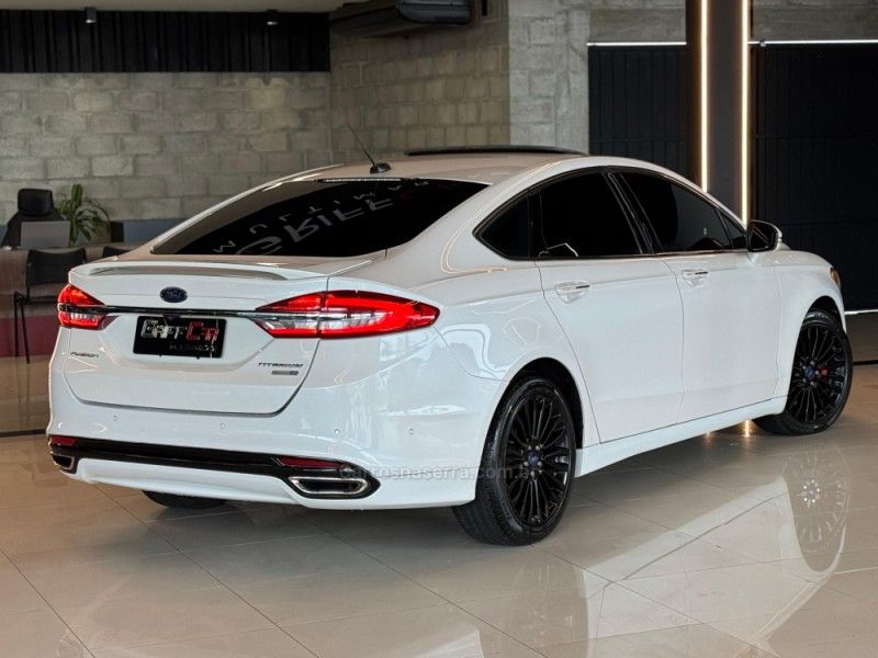 FORD FUSION 2.0 TITANIUM AWD 16V 2017/2017 GRIFFCAR MULTIMARCAS DOIS IRMÃOS / Carros no Vale FORD FUSION 2.0 TITANIUM AWD 16V 2017/2017 GRIFFCAR MULTIMARCAS DOIS IRMÃOS / Carros no Vale