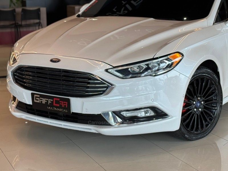 FORD FUSION 2.0 TITANIUM AWD 16V 2017/2017 GRIFFCAR MULTIMARCAS DOIS IRMÃOS / Carros no Vale FORD FUSION 2.0 TITANIUM AWD 16V 2017/2017 GRIFFCAR MULTIMARCAS DOIS IRMÃOS / Carros no Vale