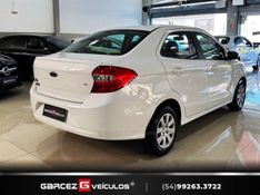 FORD KA 1.5 SE SEDAN 16V 2017/2018 GARCEZ VEÍCULOS BENTO GONÇALVES / Carros no Vale