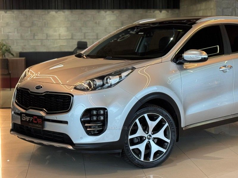 KIA SPORTAGE 2.0 EX 4X2 16V 2016/2017 GRIFFCAR MULTIMARCAS DOIS IRMÃOS / Carros no Vale KIA SPORTAGE 2.0 EX 4X2 16V 2016/2017 GRIFFCAR MULTIMARCAS DOIS IRMÃOS / Carros no Vale