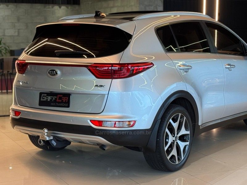 KIA SPORTAGE 2.0 EX 4X2 16V 2016/2017 GRIFFCAR MULTIMARCAS DOIS IRMÃOS / Carros no Vale KIA SPORTAGE 2.0 EX 4X2 16V 2016/2017 GRIFFCAR MULTIMARCAS DOIS IRMÃOS / Carros no Vale