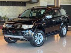 MITSUBISHI PAJERO DAKAR 3.2 HPE 4X4 7 LUGARES 16V TURBO INTERCOOLER 2011/2012 GRIFFCAR MULTIMARCAS DOIS IRMÃOS / Carros no Vale