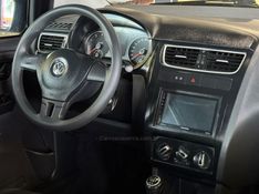 VOLKSWAGEN FOX 1.6 MI PRIME 8V 2013/2013 GRIFFCAR MULTIMARCAS DOIS IRMÃOS / Carros no Vale
