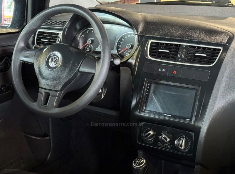 VOLKSWAGEN FOX 1.6 MI PRIME 8V 2013/2013 GRIFFCAR MULTIMARCAS DOIS IRMÃOS / Carros no Vale
