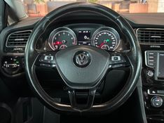 VOLKSWAGEN GOLF 1.4 TSI HIGHLINE 16V 2017/2017 GRIFFCAR MULTIMARCAS DOIS IRMÃOS / Carros no Vale