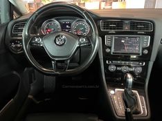 VOLKSWAGEN GOLF 1.4 TSI HIGHLINE 16V 2017/2017 GRIFFCAR MULTIMARCAS DOIS IRMÃOS / Carros no Vale