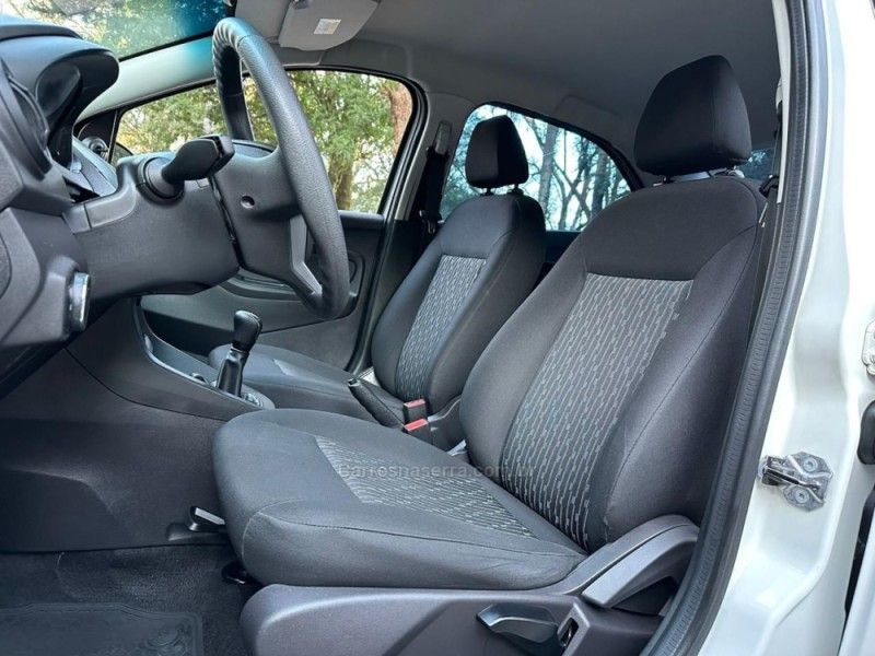FORD KA 1.5 SE SEDAN 12V 2018/2019 KASPER VEÍCULOS DOIS IRMÃOS / Carros no Vale