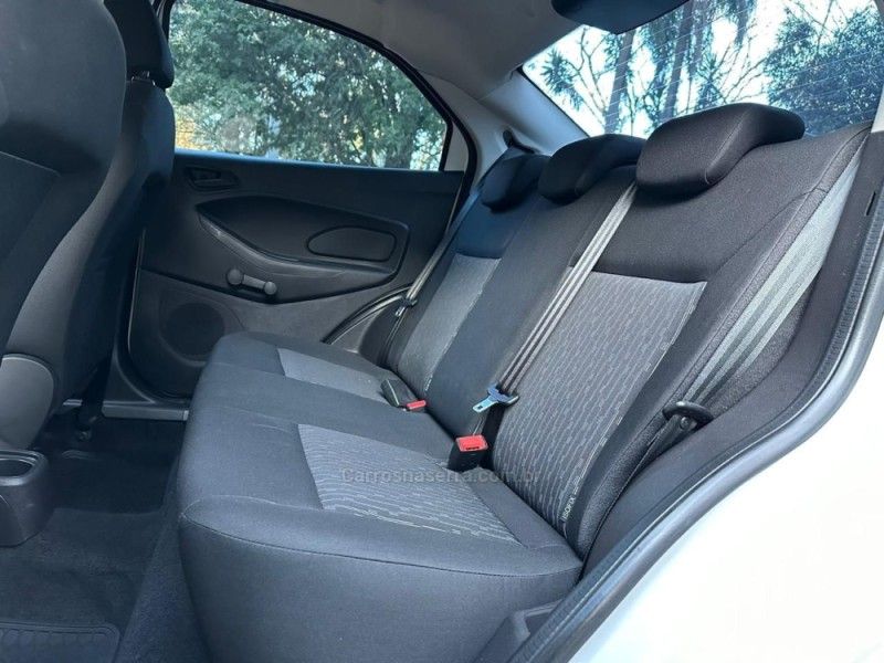 FORD KA 1.5 SE SEDAN 12V 2018/2019 KASPER VEÍCULOS DOIS IRMÃOS / Carros no Vale