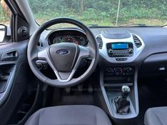 FORD KA 1.5 SE SEDAN 12V 2018/2019 KASPER VEÍCULOS DOIS IRMÃOS / Carros no Vale