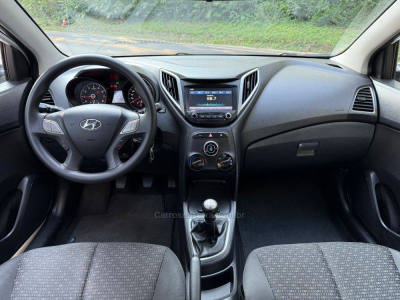 HYUNDAI HB20 1.0 COMFORT PLUS 12V 2019/2019 KASPER VEÍCULOS DOIS IRMÃOS / Carros no Vale