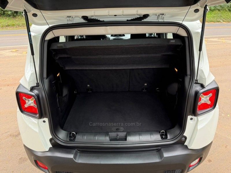 JEEP RENEGADE 1.8 16V 2019/2019 KASPER VEÍCULOS DOIS IRMÃOS / Carros no Vale