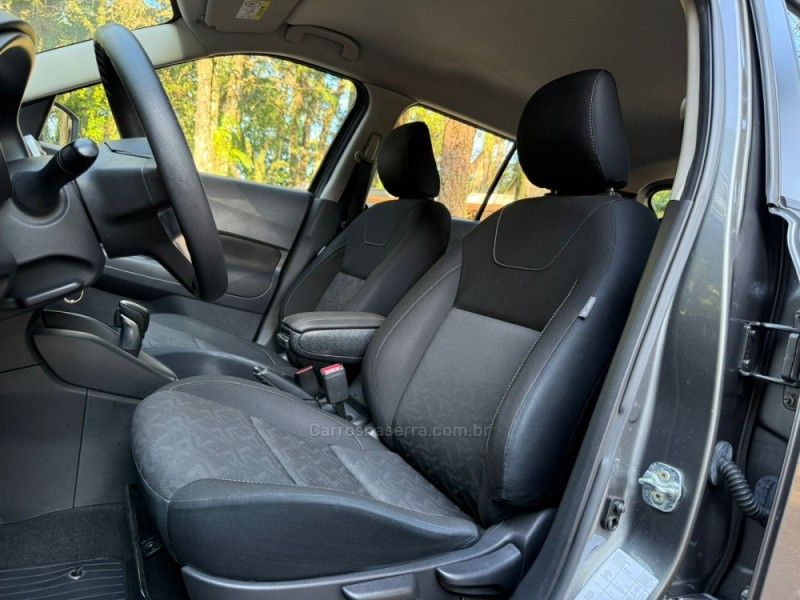 NISSAN KICKS 1.6 ACTIVE 16V 2021/2022 KASPER VEÍCULOS DOIS IRMÃOS / Carros no Vale