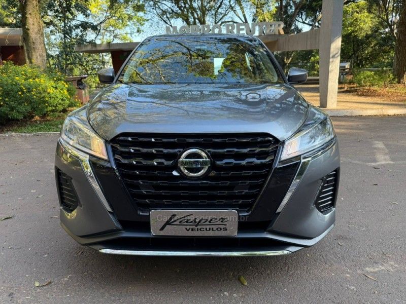 NISSAN KICKS 1.6 ACTIVE 16V 2021/2022 KASPER VEÍCULOS DOIS IRMÃOS / Carros no Vale