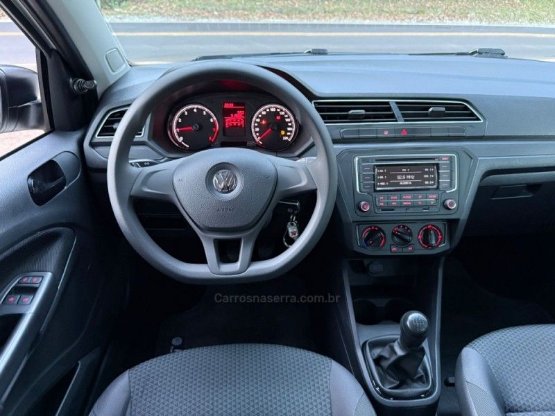 VOLKSWAGEN VOYAGE 1.0 12V MPI TOTALFLEX TRENDLINE 2022/2023 KASPER VEÍCULOS DOIS IRMÃOS / Carros no Vale