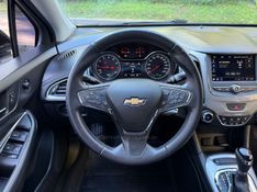 CHEVROLET CRUZE 1.4 TURBO LT 16V 2021/2022 KASPER VEÍCULOS DOIS IRMÃOS / Carros no Vale