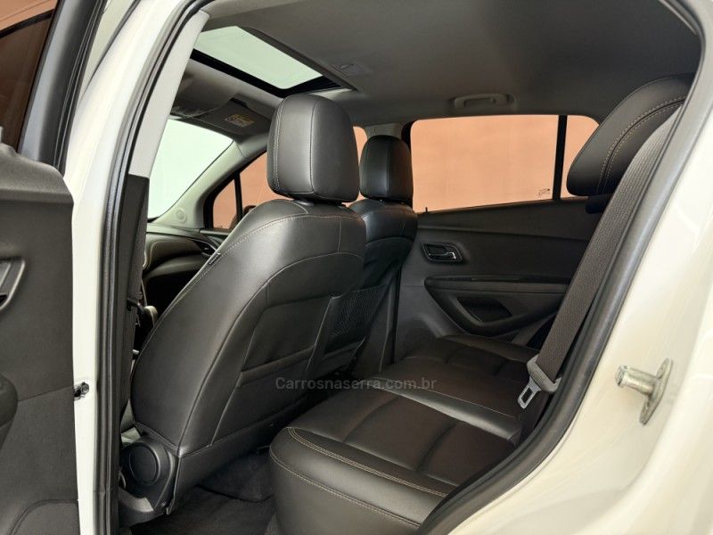 CHEVROLET TRACKER 1.4 16V PREMIER TURBO 2017/2018 FOCAR VEÍCULOS CAXIAS DO SUL / Carros no Vale