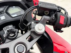 Honda Motos CBR 650F 2014/2015 FOCAR VEÍCULOS CAXIAS DO SUL / Carros no Vale