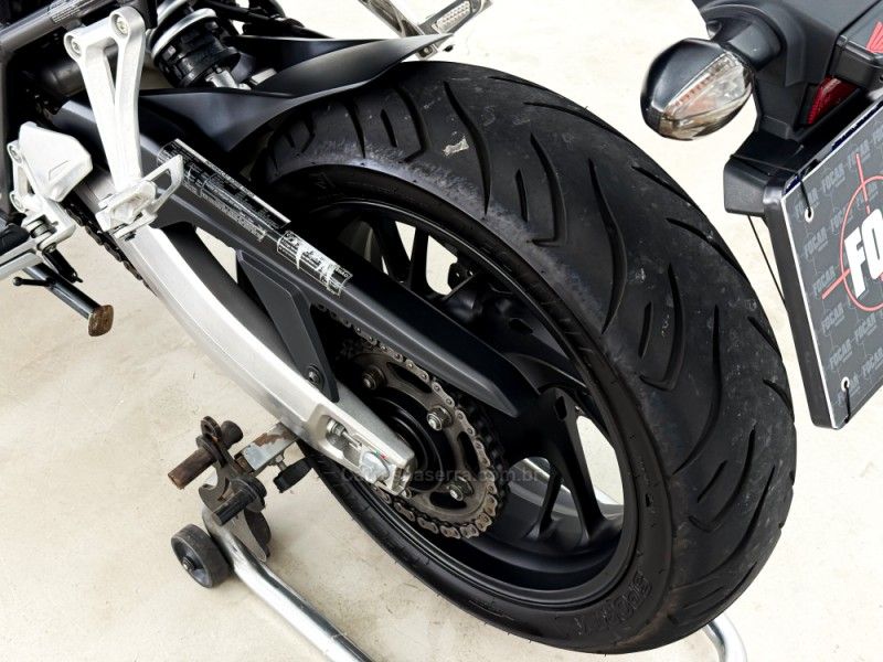 Honda Motos CBR 650F 2014/2015 FOCAR VEÍCULOS CAXIAS DO SUL / Carros no Vale