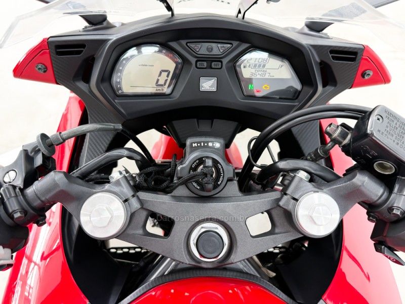 Honda Motos CBR 650F 2014/2015 FOCAR VEÍCULOS CAXIAS DO SUL / Carros no Vale