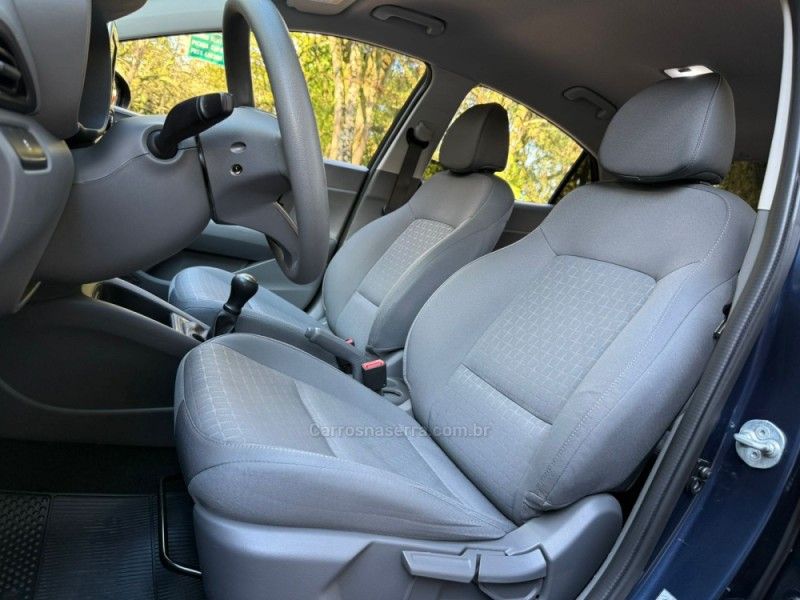 HYUNDAI HB20S 1.0 COMFORT PLUS 12V 2023/2024 KASPER VEÍCULOS DOIS IRMÃOS / Carros no Vale